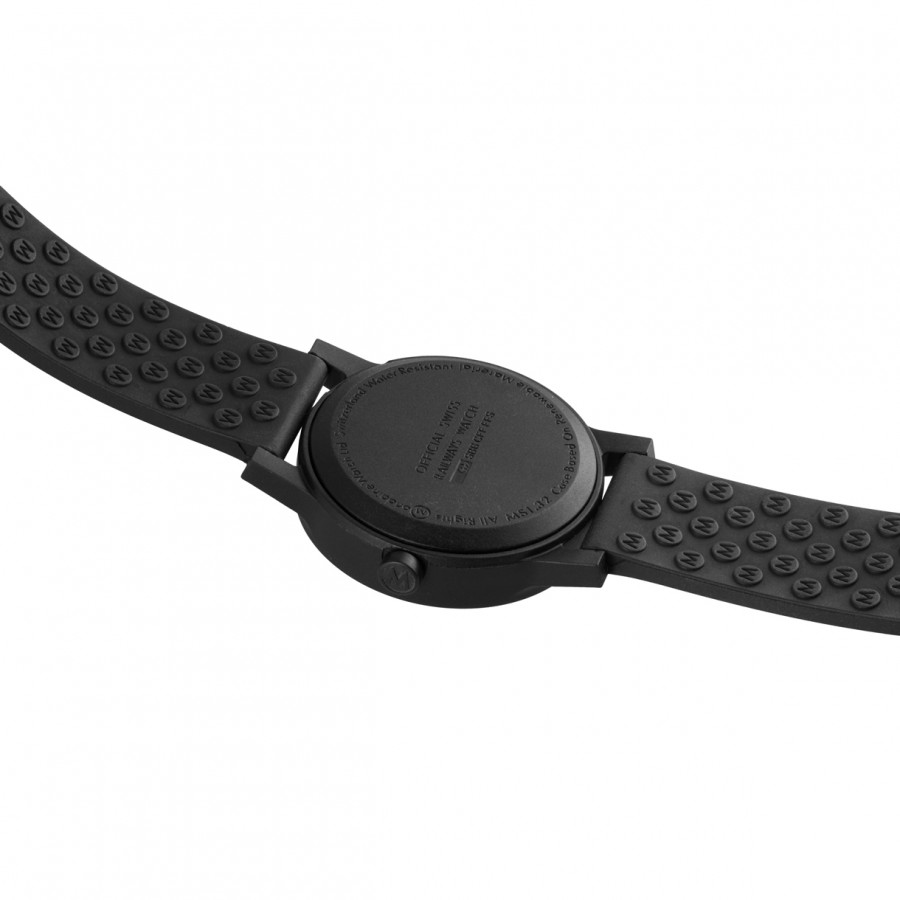 Mondaine essence 32mm MS1.32120.RB
