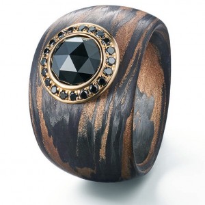 Carbon/bronze ring